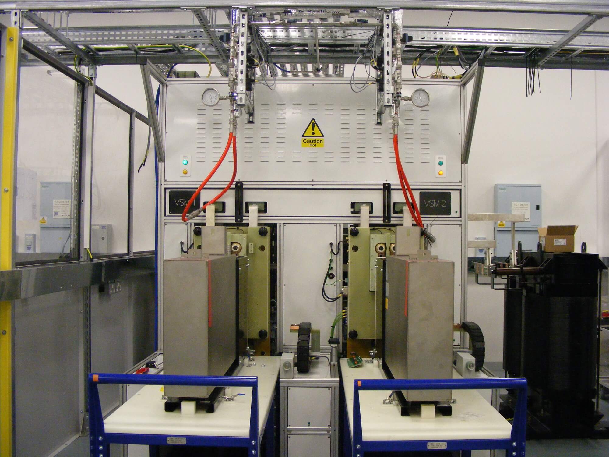 Test Cell with UUTS